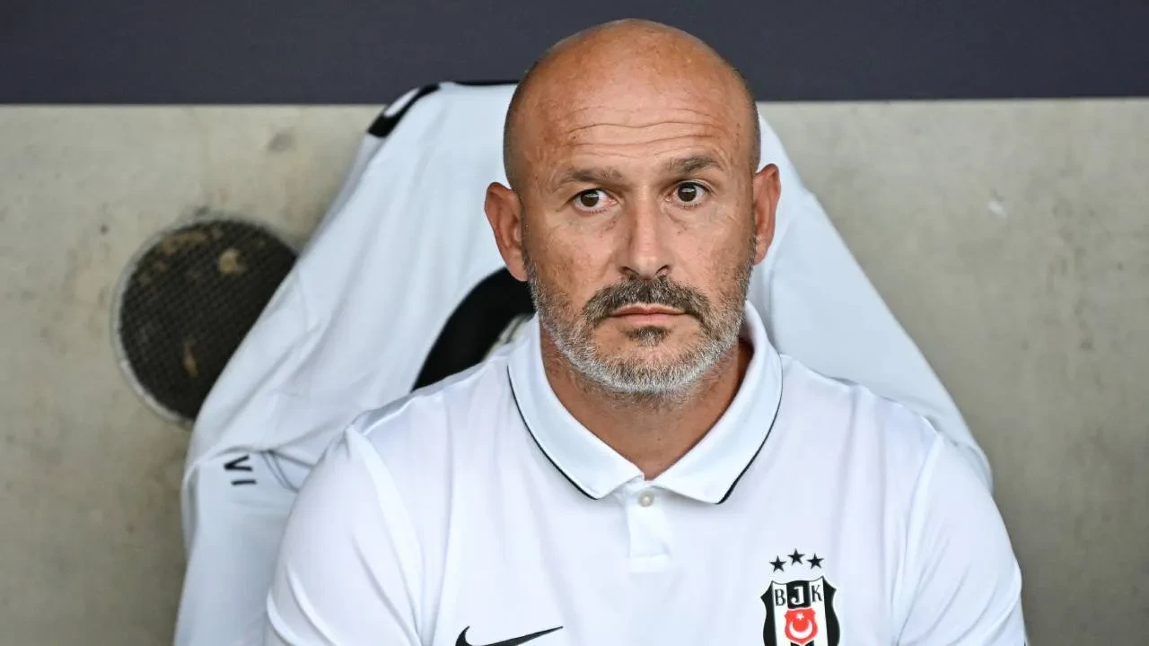 Beşiktaş, Vlahovic transferini bitirdi! Yıldız golcü imza için İstanbul'a geliyor