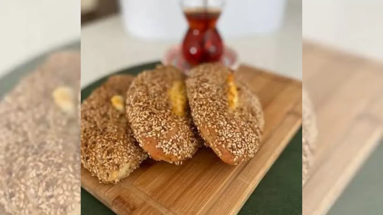 Beslenme çantasına peynirli simit pide tarifi! Çocuklar bu tadı çok sevecek