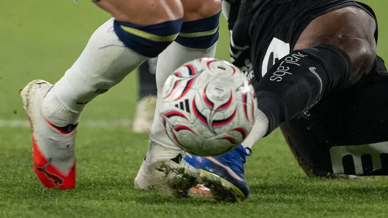 Fenerbahçe Lyon/Sparta Prag maçı ne zaman? Play off maç tarihi belli oldu