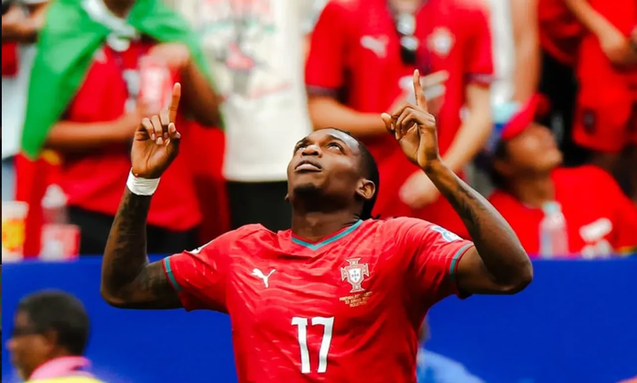 Galatasaray’da Leao olmazsa yıldız oyuncu transferi! Zirve bonservis beklentileri