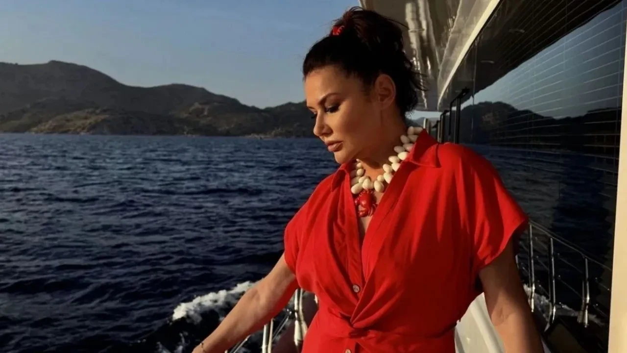Kalça kemiği kırılan Deniz Seki’den ilk açıklama! Canlı yayında olayın gerçek yüzünü anlattı