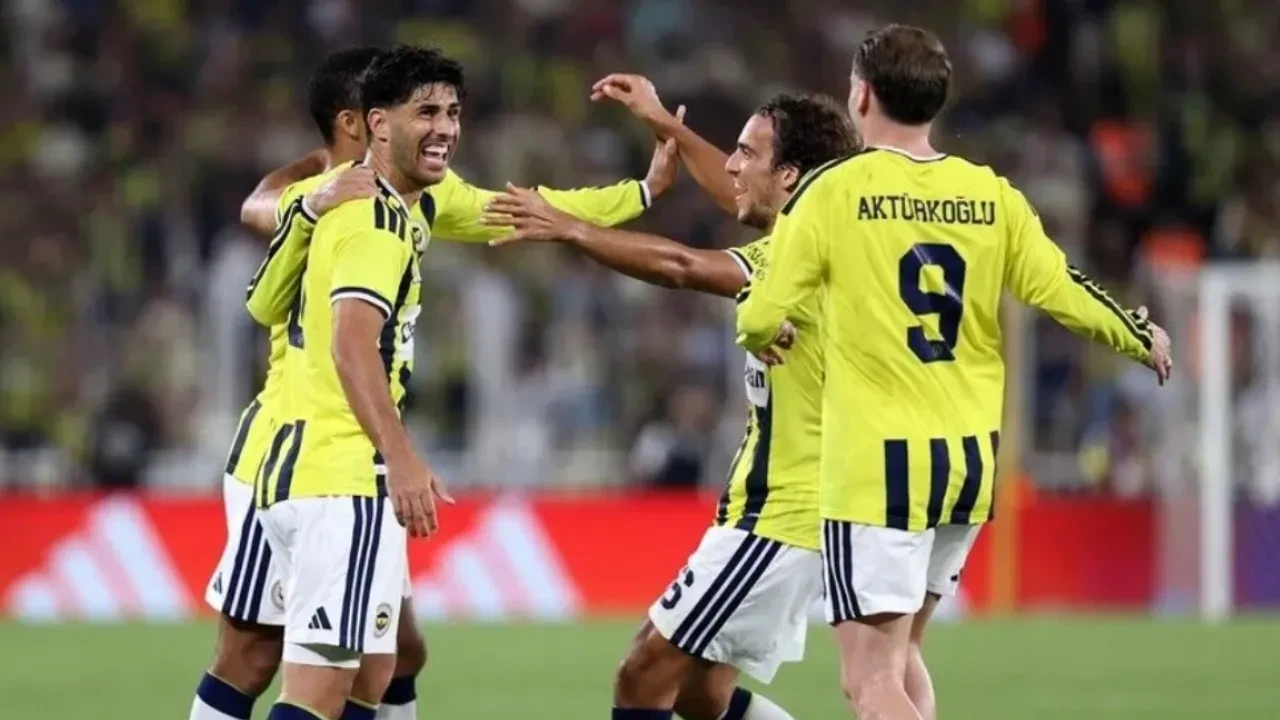 Sturm Graz Fenerbahçe maçı hangi kanalda? Şifreli mi şifresiz mi yayınlanacak?