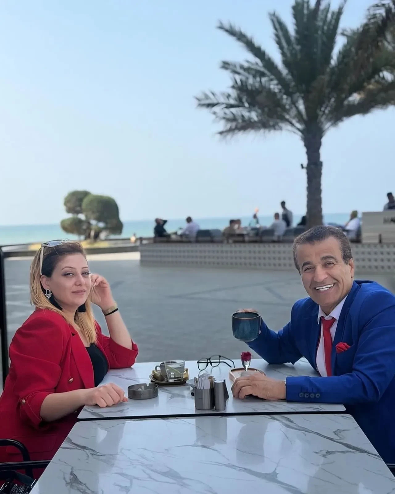 Bücür Cadı dizisinin efsanesi 71 yaşındaki Yunus Bülbül dördüncü kez evlendi! Nikahtan ilk kareler geldi