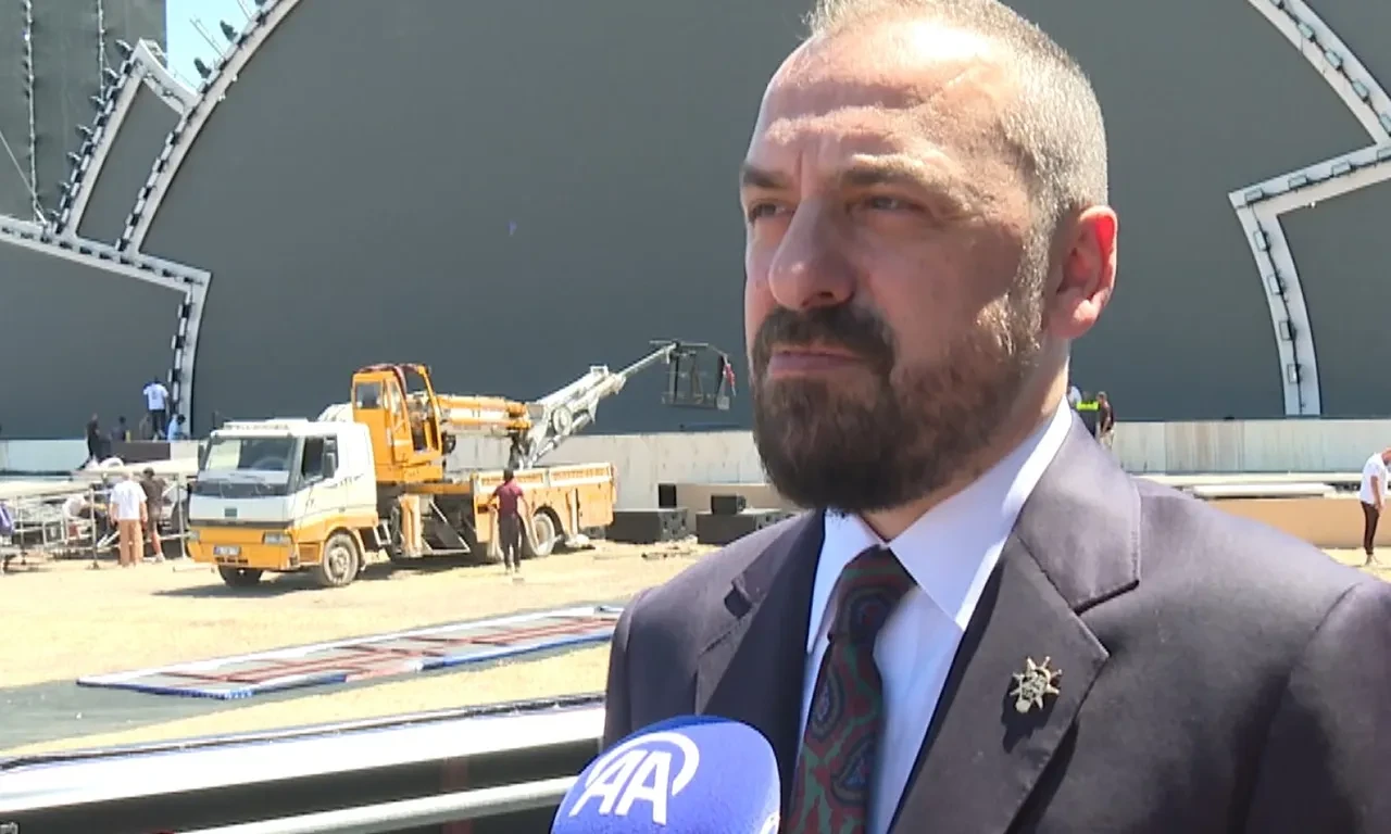 AK Parti 25'inci yılının kutlamalarına hazırlanıyor: "25 yıllık hafızayla buluşacağız"