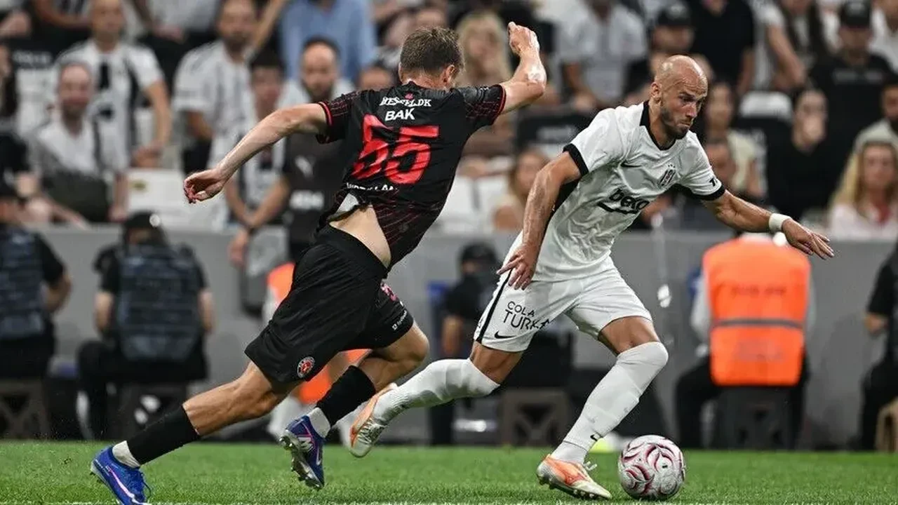 Beşiktaş muhtemel 11! Beşiktaş Hradec Kralove UEFA Avrupa maçı hangi kanalda?
