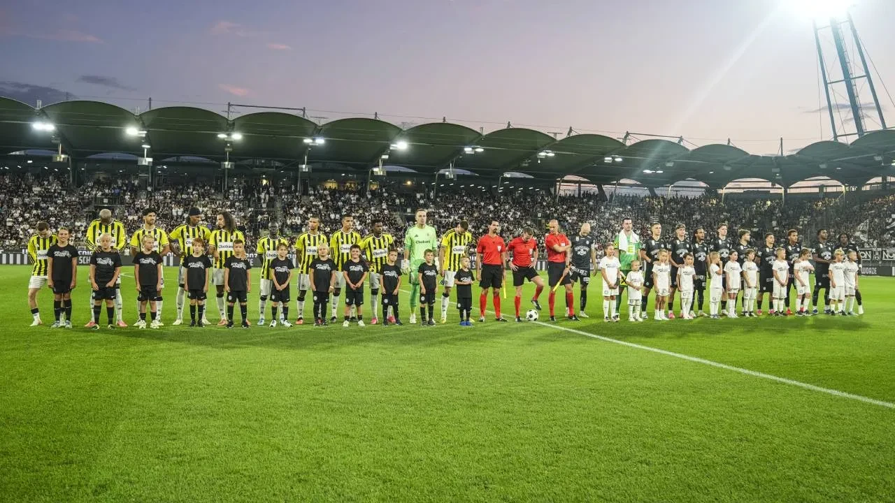 Fenerbahçe, Şampiyonlar Ligi'nde play-off'ta! Sarı-lacivertliler, Sturm Graz deplasmanında kazandı