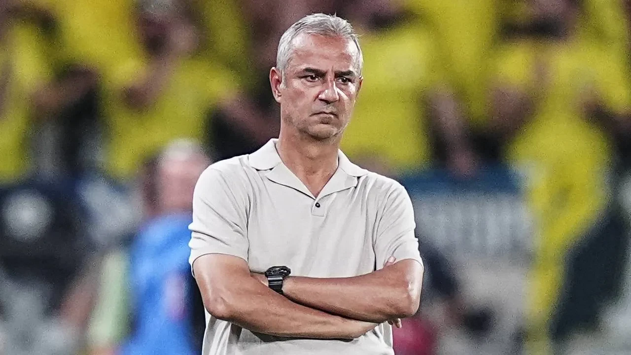 Fenerbahçe'de İsmail Kartal'dan Sturm Graz galibiyeti sonrası açıklama! "Kazandığımız için çok mutluyuz"