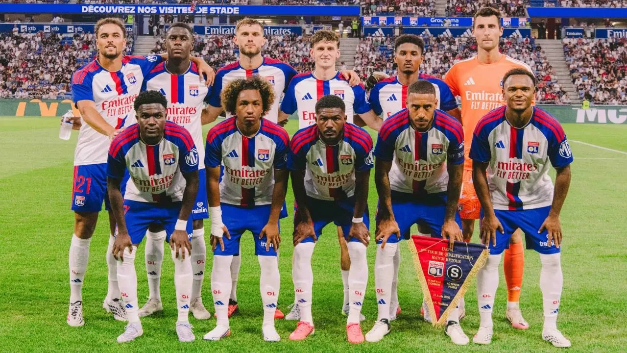 Fenerbahçe'nin Şampiyonlar Ligi'ndeki rakibi belli oldu! Sarı-lacivertliler, Olimpik Lyon ile karşılaşacak