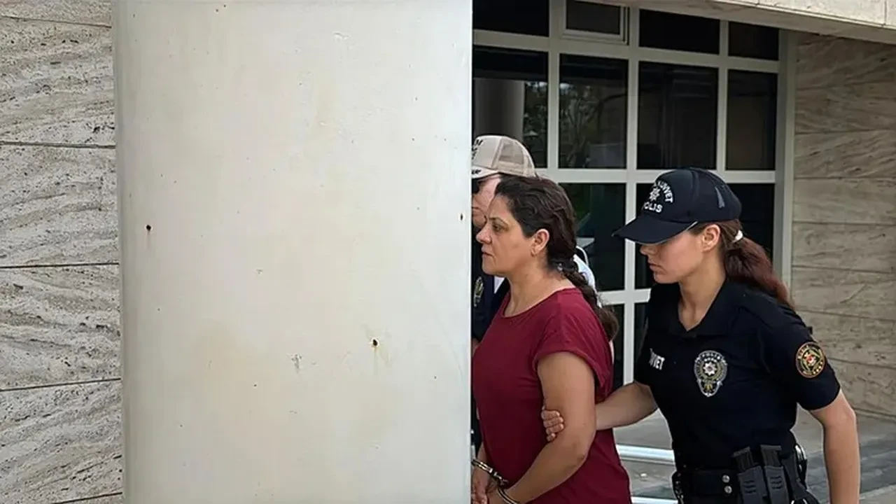 FETÖ’cü Burkay Karatepe’nin akıl hocası ablası Ayşe Alanur Karatepe çıktı: “Sadece a planıyla yola çıkmışsınız… Deprem tam zamanıydı değerlendiremedik”