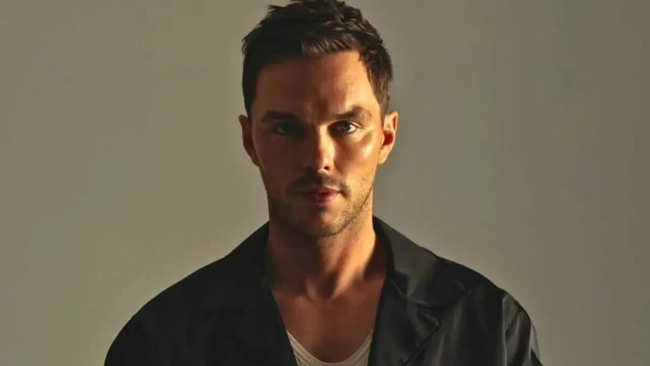 Harry Potter dizisinde Gilderoy Lockhart belli oldu! Nicholas Hoult kadroya katıldı