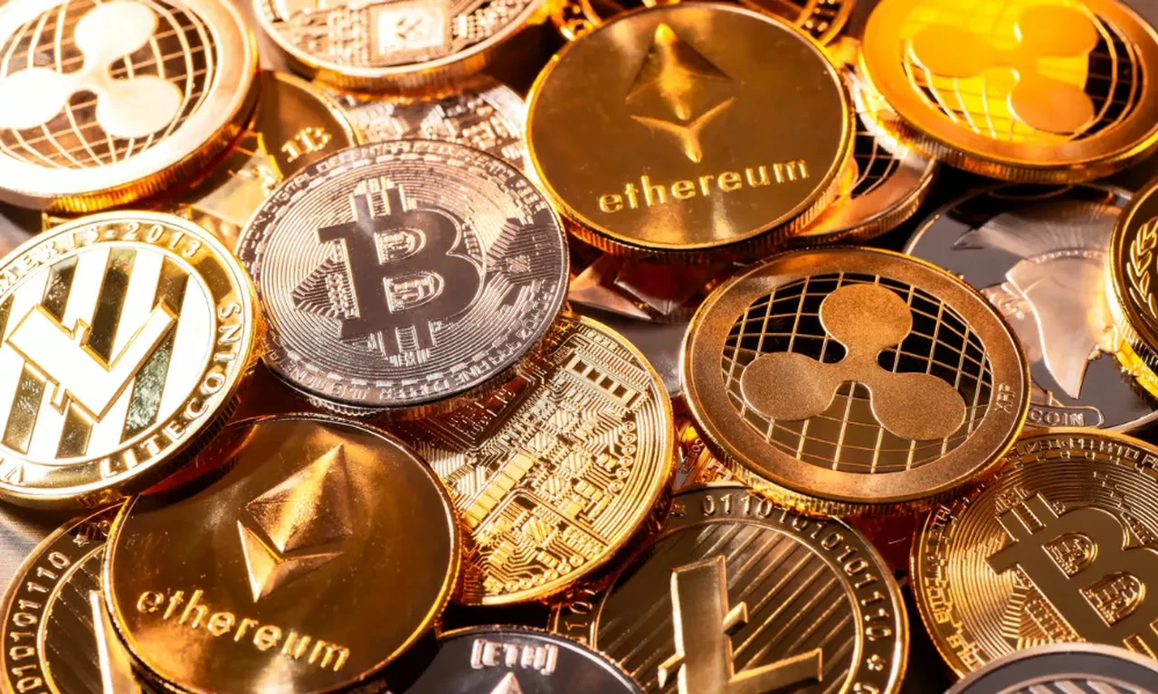 Kriptoda ilginç tablo: Bitcoin düştü Dogecoin fırladı