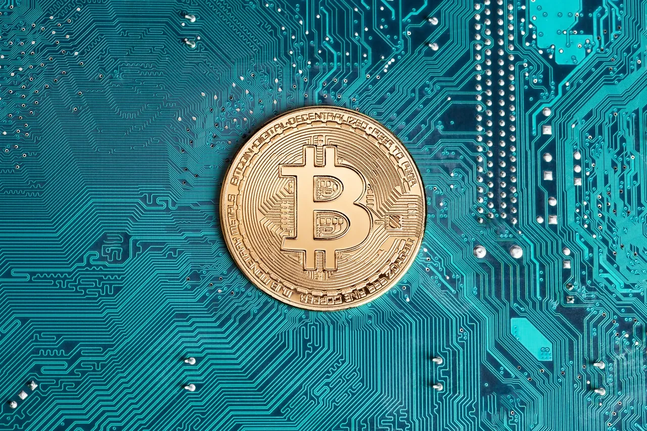 Kriptoda ilginç tablo: Bitcoin düştü Dogecoin fırladı