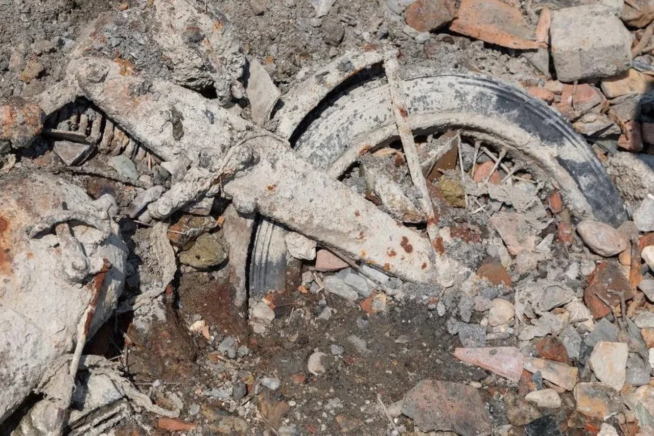 Sular çekildi, 2 Alman askerin kalıntıları ve motosiklet gün yüzüne çıktı