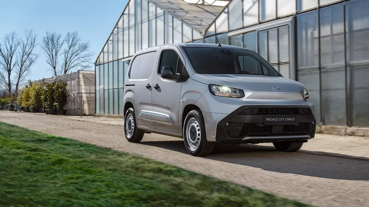 Toyota Ağustos 2026 güncel fiyat listesini açıkladı: İşte model model sıfır Toyota fiyatları