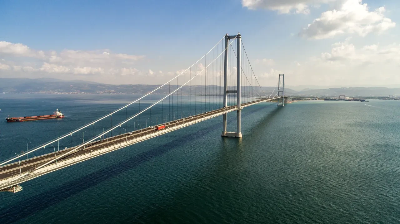 Türkiye’nin köprüleri Ankara’dan Şanlıurfa’ya uzanıyor! 24 yılda 4 bin 272 yeni köprü