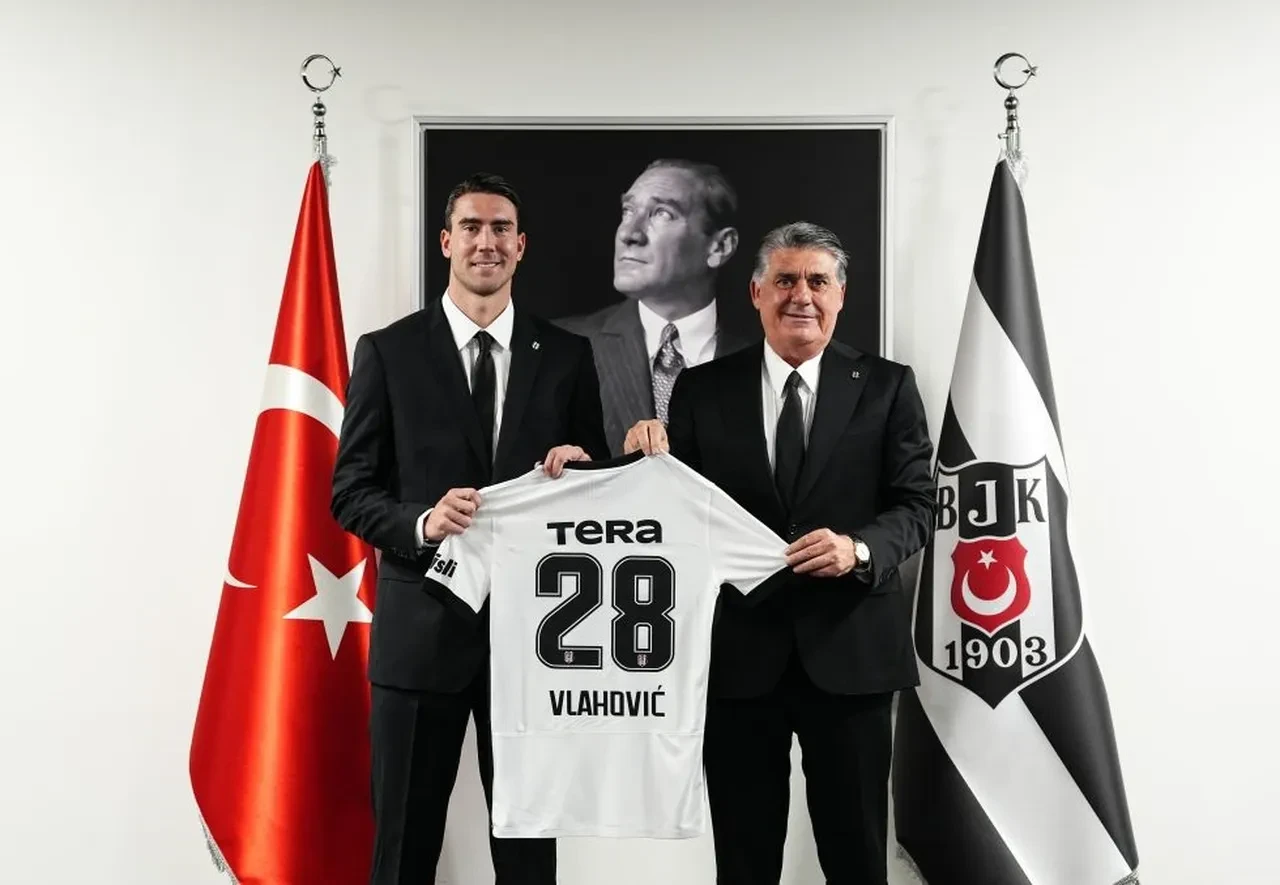 Beşiktaş Dusan Vlahovic'in maliyetini açıkladı