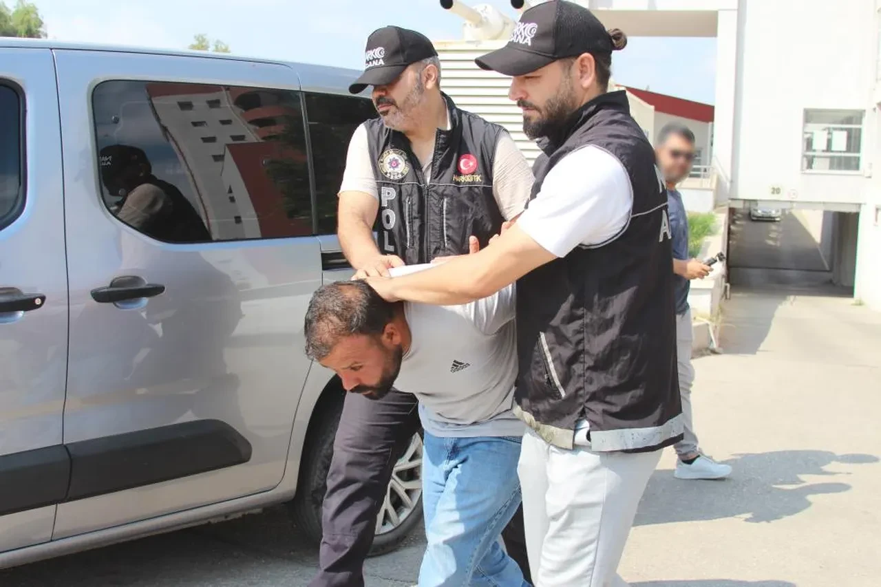 Evinden 283 bin sentetik hap çıktı! Savunması pes dedirtti