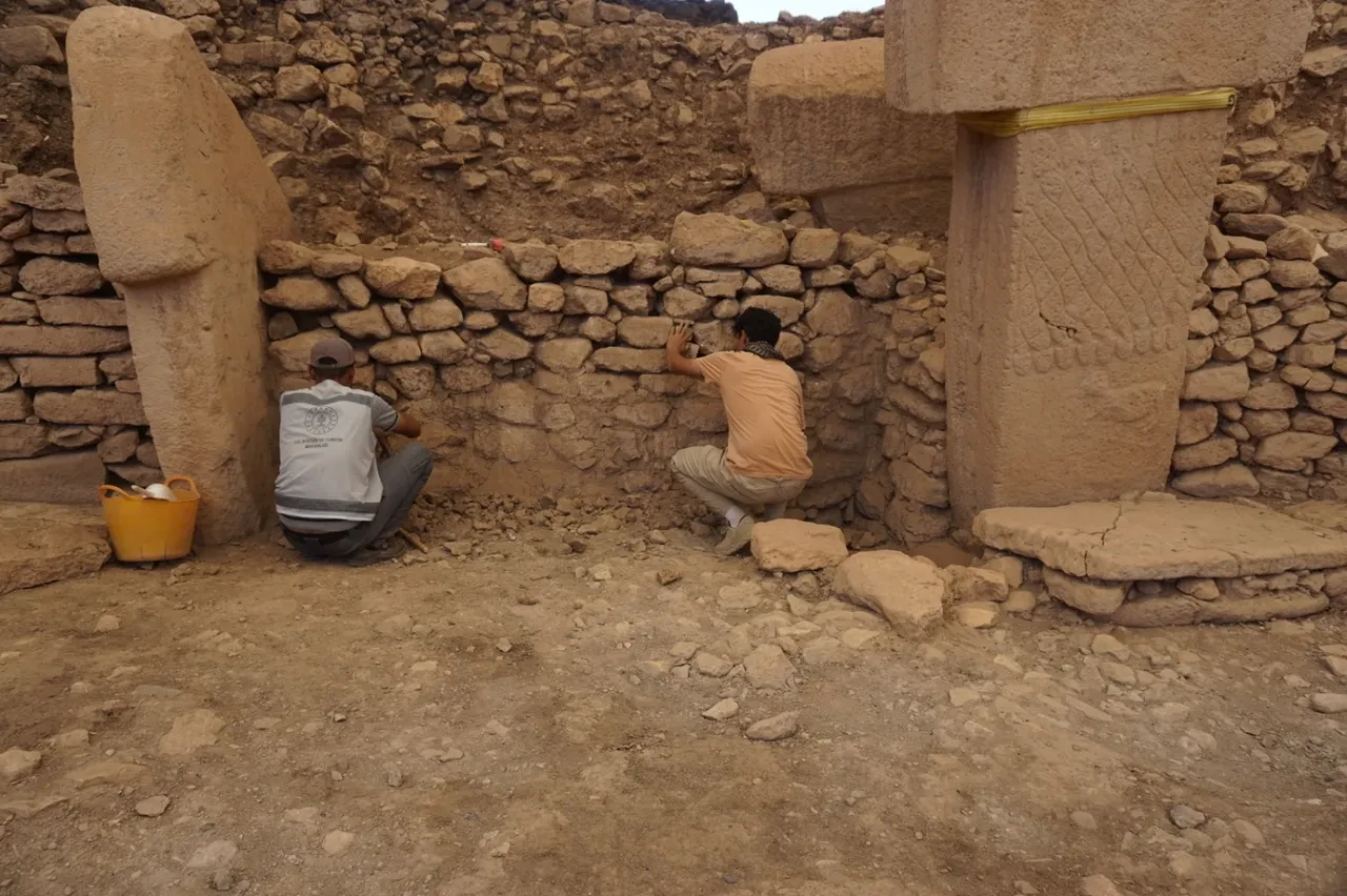 Göbeklitepe’nin kuzeyinde ilk kazı! Yeni alanda tarihin izleri aranıyor