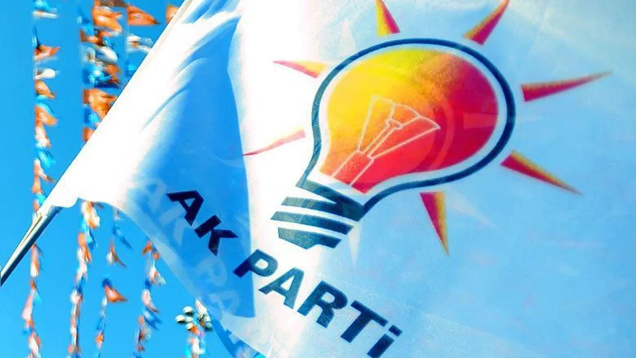 İki belediye başkanı daha AK Parti'ye geçiyor! Kulisleri hareketlendiren iddia