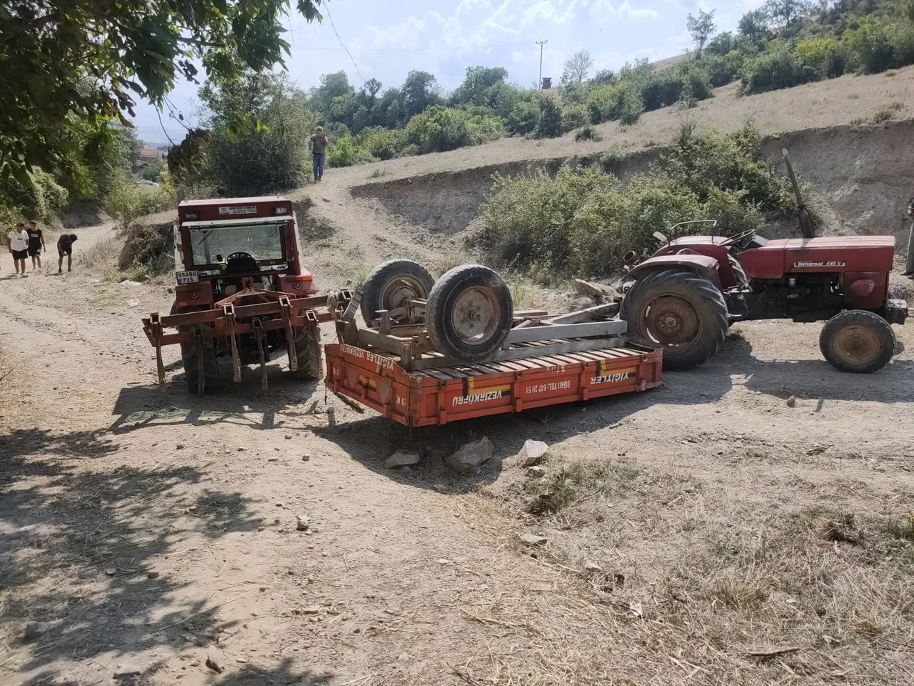Samsun’da feci kaza! Traktör devrildi 1 kişi hayatını kaybetti