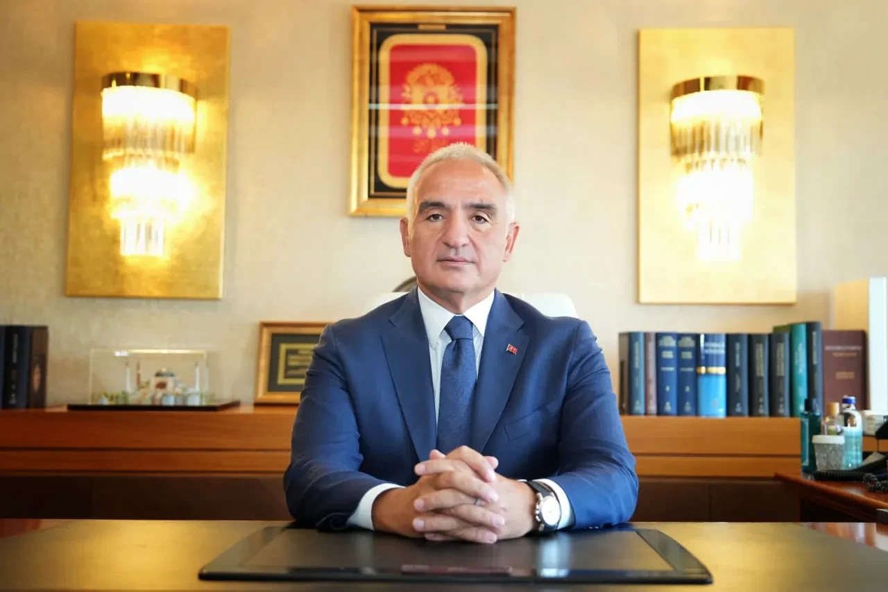 Bakan Ersoy duyurdu: Depremin ardından Gaziantep Arkeoloji Müzesi yeniden ziyarete açıldı!