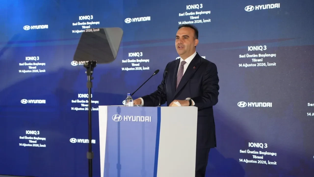 Bakan Kacır duyurdu: Türkiye'nin sanayi üretimi yüzde 31 yükseldi