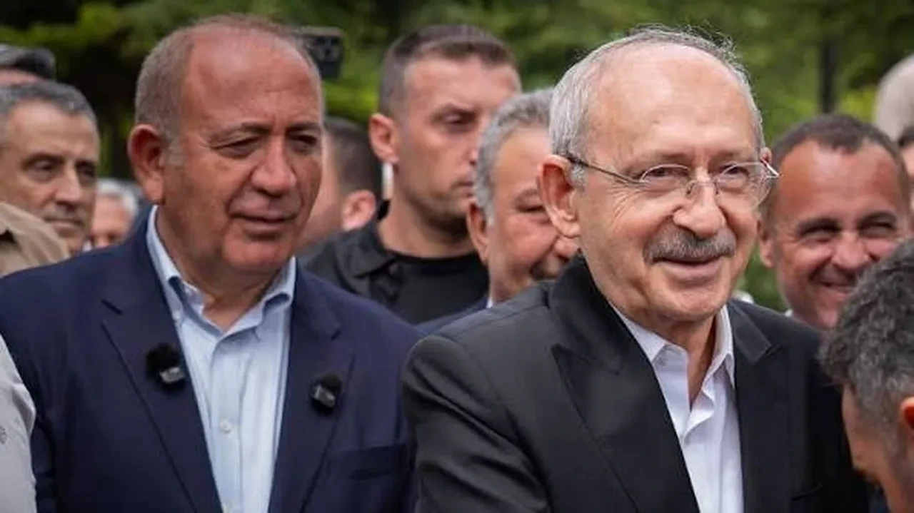 CHP'den Gürsel Tekin iddialarına yalanlama: Görevden alma yok