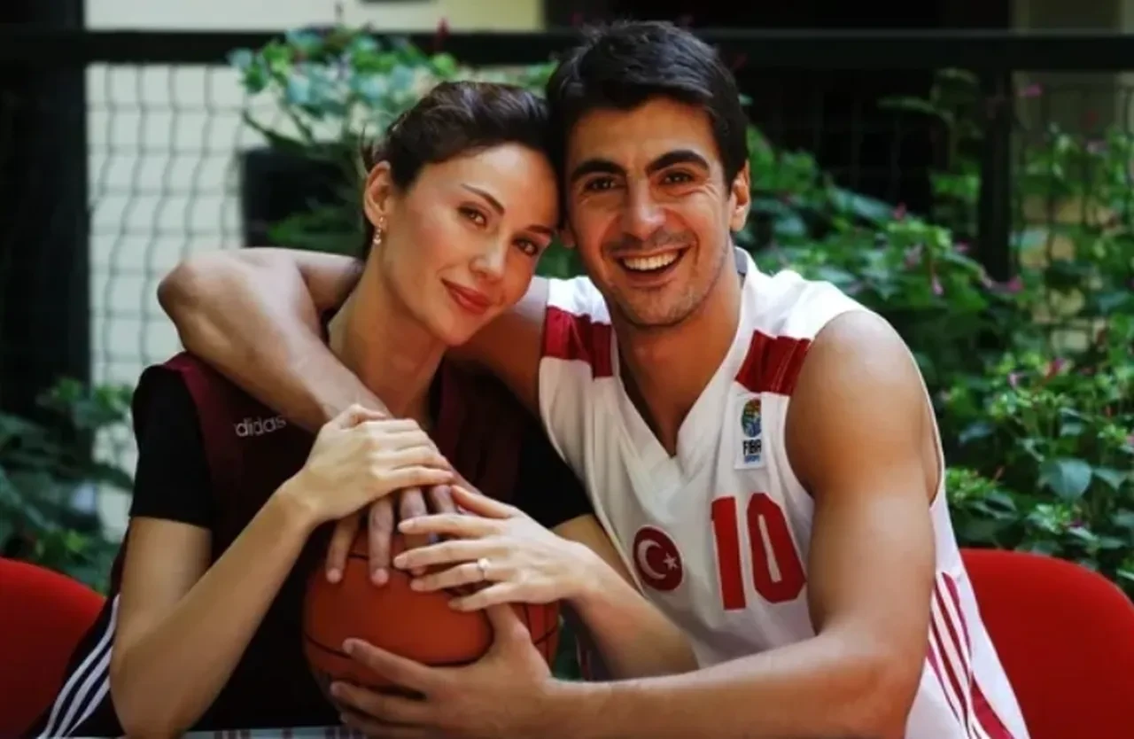 Demet Şener ve İbrahim Kutluay'ın oğlundan milli takım gururu! 17 yaşında ama tarih yazacak