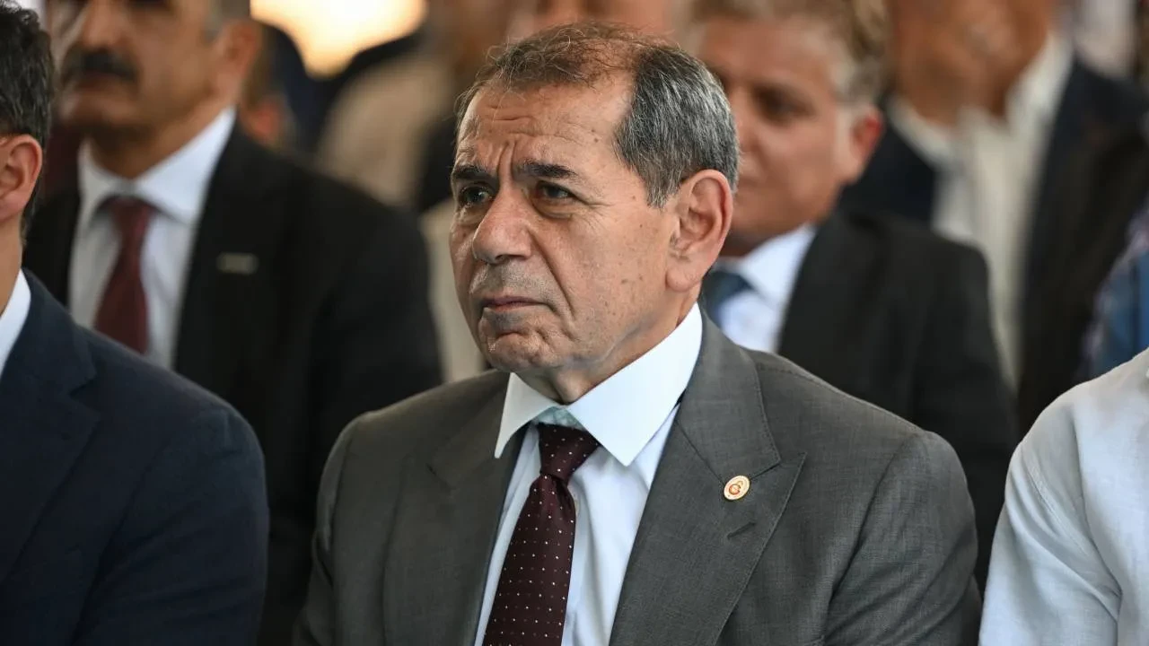 Dursun Özbek'ten Galatasaray taraftarına transfer müjdesi! "Biraz daha sabır" diyerek duyurdu