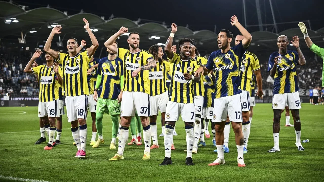 Fenerbahçe'nin Lyon maçı kadrosu belli oldu! 3 yıldız UEFA listesine yazılmadı