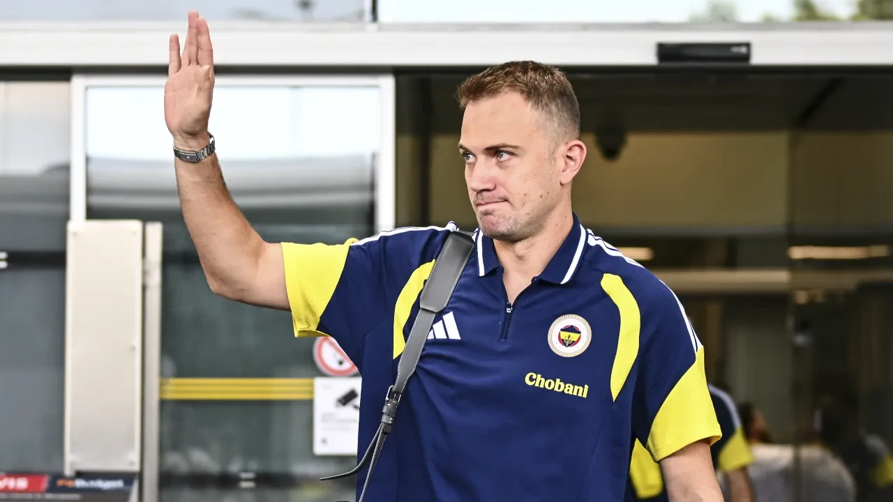 Fenerbahçe'ye Mert Günok'tan kötü haber! Sarı-lacivertlilerde kaleci alarmı
