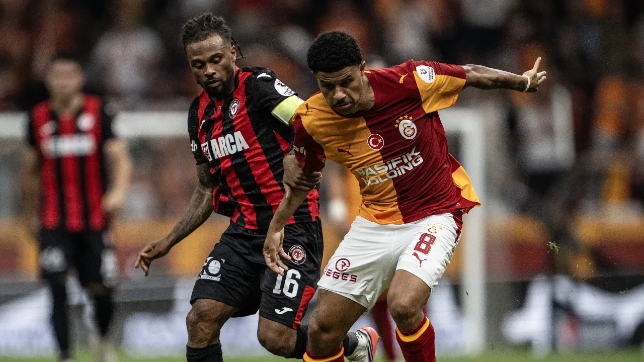 /spor/canli-mac-anlatimi-galatasaray-ile-corum-fk-karsi-karsiya-geliyor-3353459