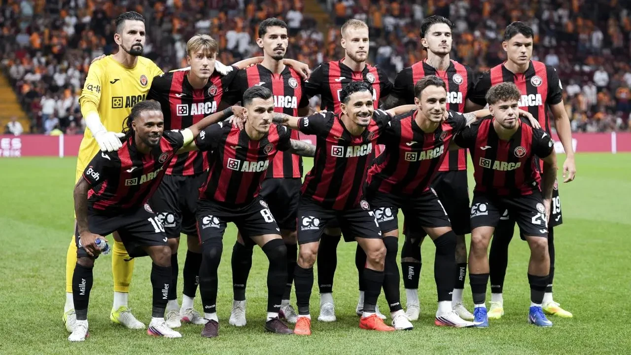 Galatasaray, Çorum FK engeline takıldı! Son şampiyon yeni sezona beraberlikle başladı