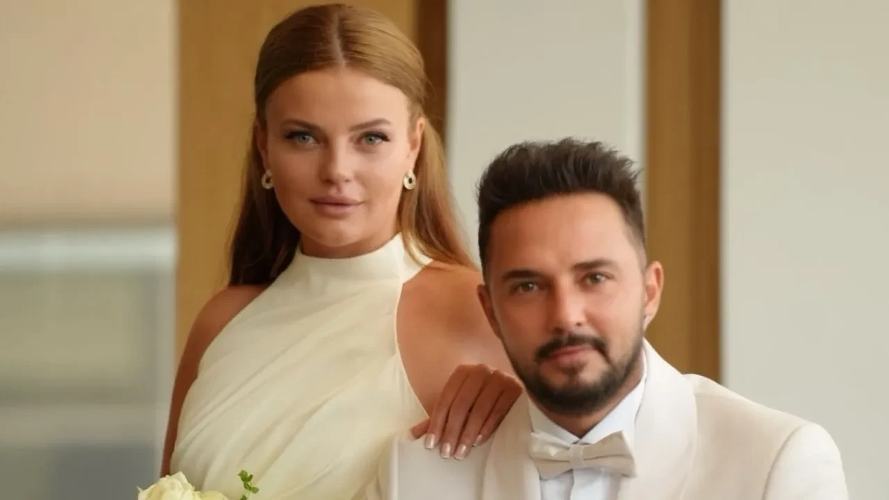 Gökhan Özen 15 yaş küçük sevgilisi Naz Canbazla evlendi! Yüzündeki botoks dikkatlerden kaçmadı
