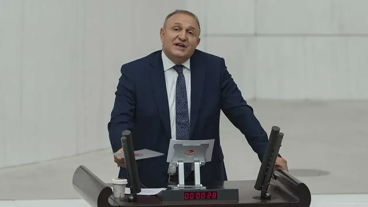 İYİ Parti Milletvekili Ömer Karakaş partisinden istifa etti!