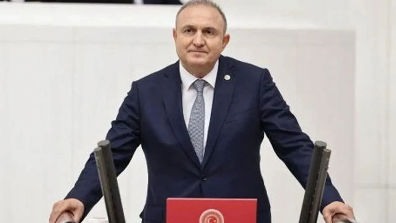 İYİ Parti Milletvekili Ömer Karakaş partisinden istifa etti!