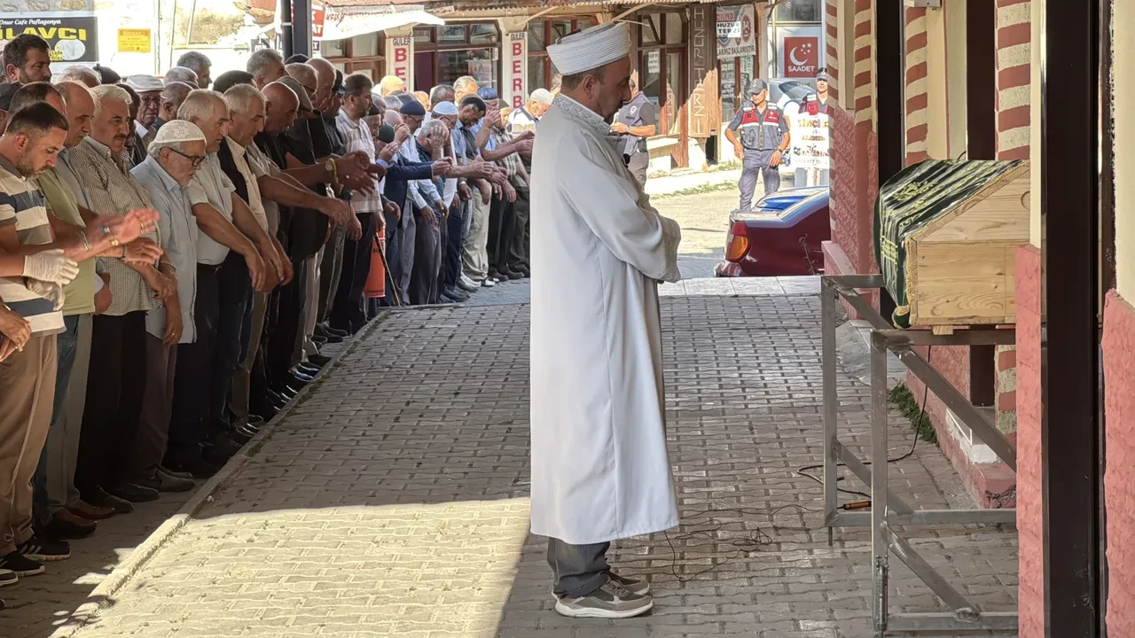 Kene tutunan adamdan acı haber geldi: 8 gün sonra hayatını kaybetti