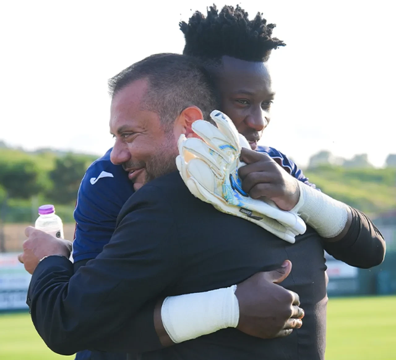 Trabzonspor kalecisi Andre Onana trafik kazası geçirdi