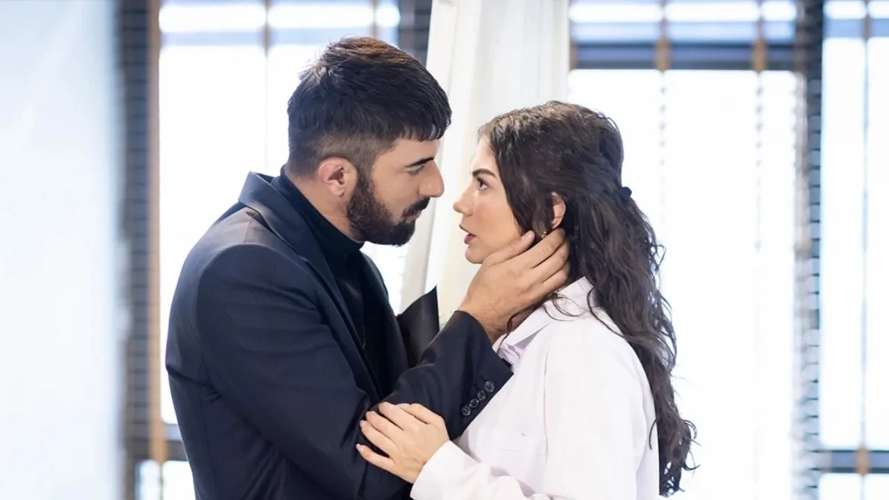 Adım Farah dizisinden büyük başarı! Brezilya'da zirveye oynuyor