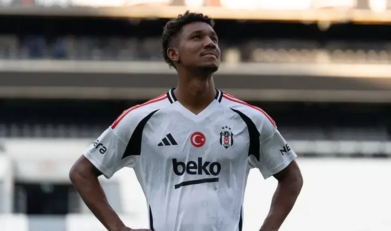 Beşiktaş'ta beklenen ayrılık gerçekleşti! Yıldız isim İtalya yolcusu: İşte yeni adresi
