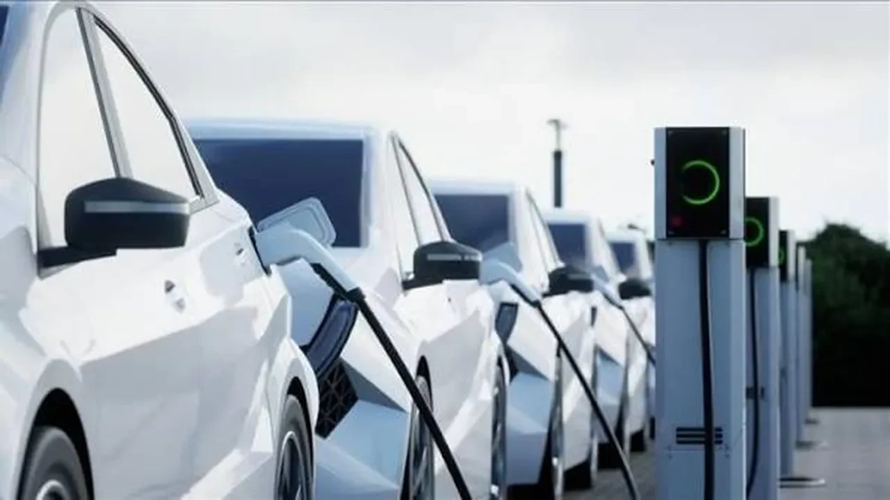 Elektrikli otomobiller için maliyet alarmı: Fiyatlar zamlanacak