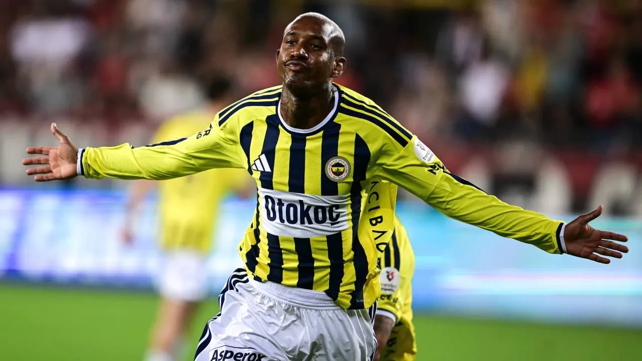Fenerbahçe, Gençlerbirliği'ne kaybetti! Sarı-lacivertliler, lige mağlubiyetle başladı