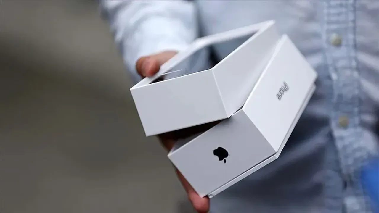 Katlanabilir iPhone, Türkiye'de satışa çıkmayabilir