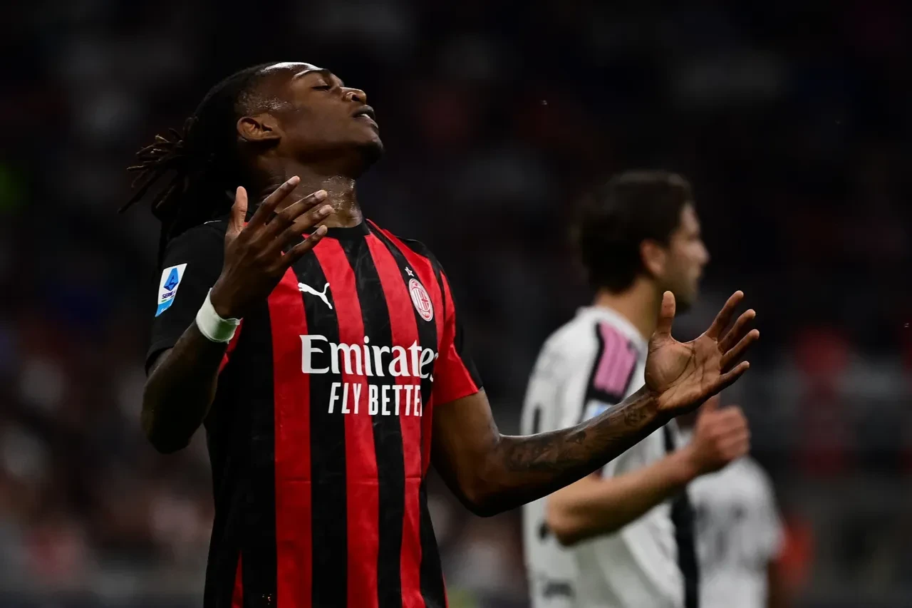Leao transferinde sürpriz gelişme! Yıldız ismin Galatasaray kararı bir anda değişti