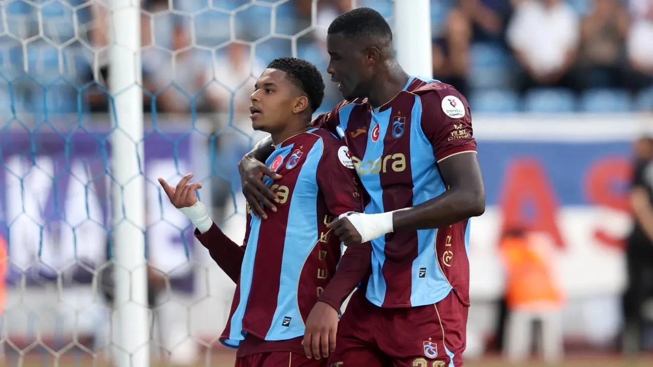 Trabzonspor, Kasımpaşa'yı geçemedi! Bordo-mavililer sezona beraberlikle başladı