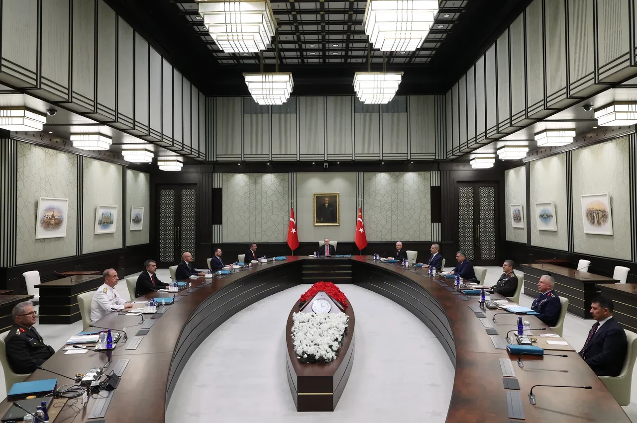 TSK, Jandarma ve Sahil Güvenlik'te görev dağılımı belli oldu! Atama kararları Resmi Gazete'de