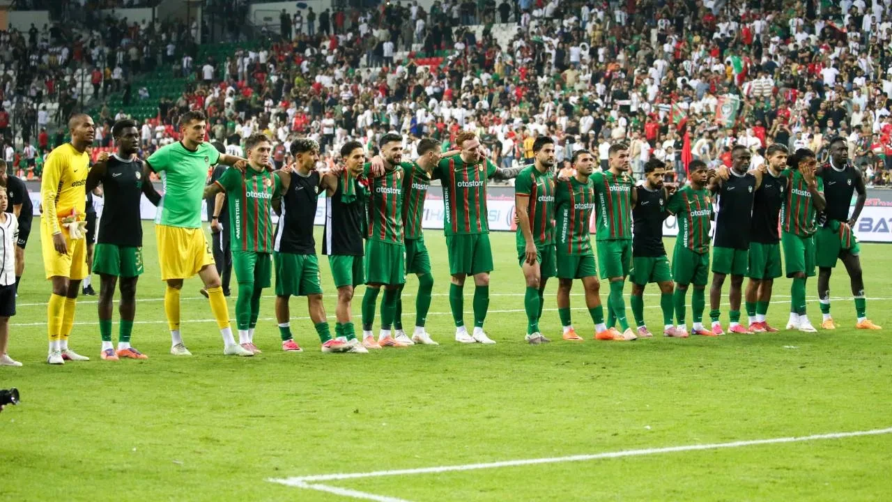 Amedspor'dan 3 gollü başlangıç! Diyarbakır ekibi, Erzurumspor FK'yi mağlup etti