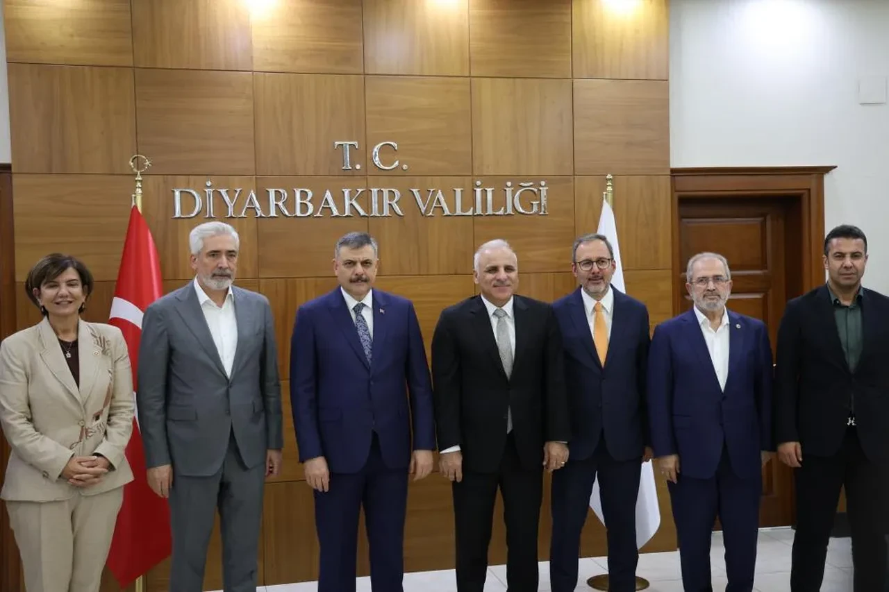Bakan Çiftçi Alihan Kuriş örgütünün FETÖ'yle benzerliğini açıkladı: Blopper diye bir uygulama kullanıyorlar