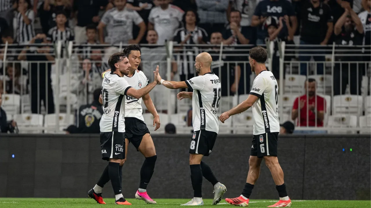 Beşiktaş Eyüpspor CANLI nereden izlenir? Beşiktaş Eyüpspor maçını şifresiz veren yabancı kanallar