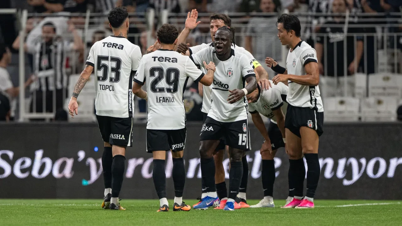 Beşiktaş Eyüpspor CANLI nereden izlenir? Beşiktaş Eyüpspor maçını şifresiz veren yabancı kanallar